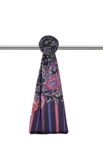 Fuchsia Ivy Pattern Soft Shawl 