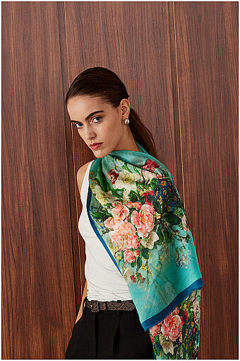 Petrol Mavi Çiçekli Dar İpek Fular 