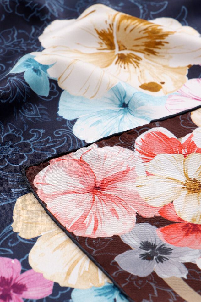 Navy Blue Poppy Pattern Double-Sided Twill Silk Scarf - 2