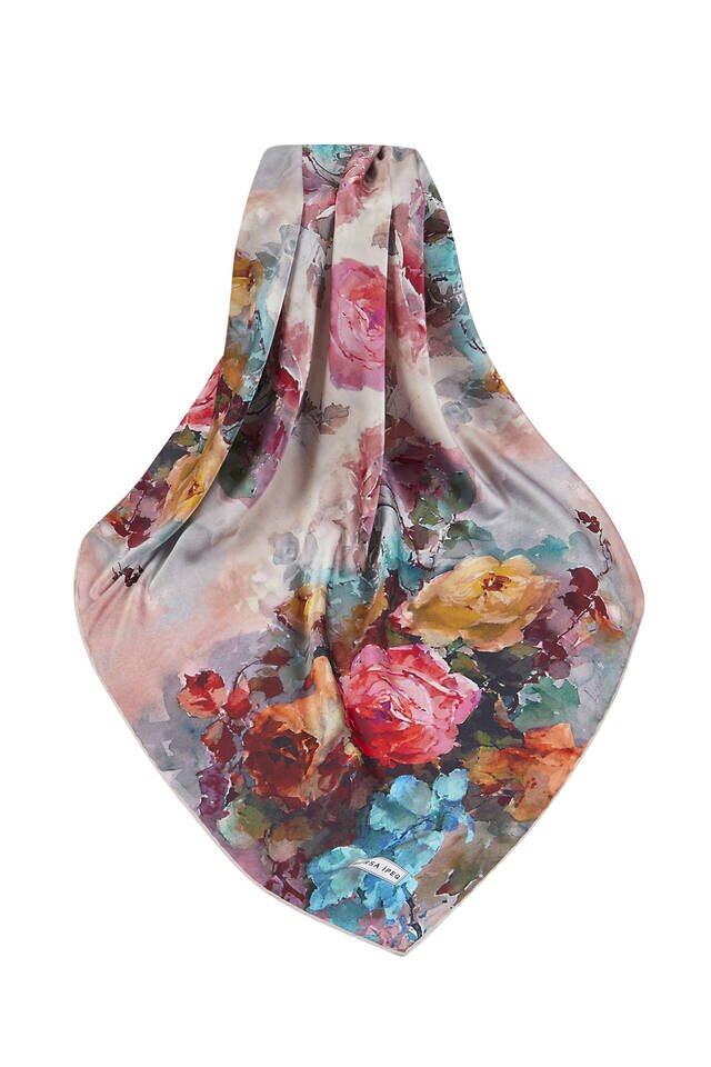 Powder Flower Pattern Silky Square Scarf - 3
