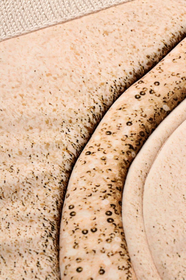 Beige Quilted Sponge Prayer Rug - 3