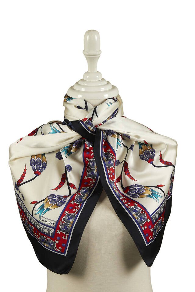 Red Black Row Tulip Pattern Wide Silky Foulard - 2