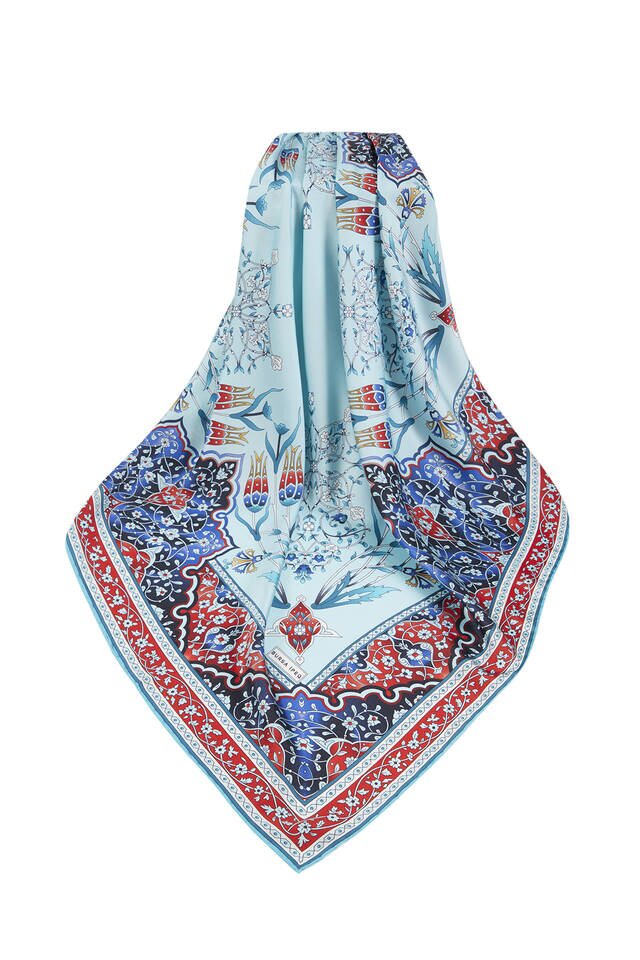 Red Oil Turkish Motif Candlestick Tulip Pattern Silky Square Scarf - 3