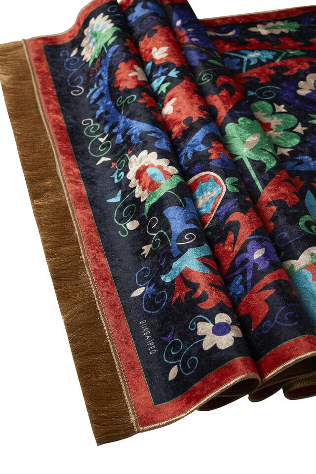 Red Velvet Carpet Prayer Rug - 3