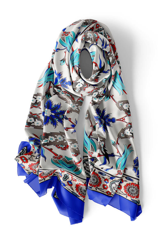 Saks Cream Efes Pattern Silk Foulard - 3