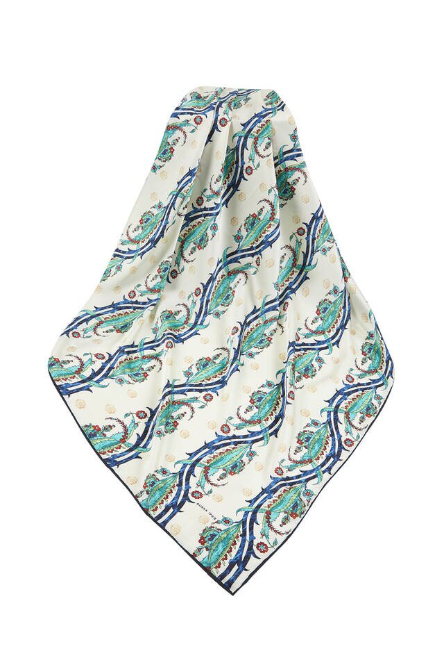 Saks Green Turkish Motif Ivy Pattern Silk Square Scarf - 3