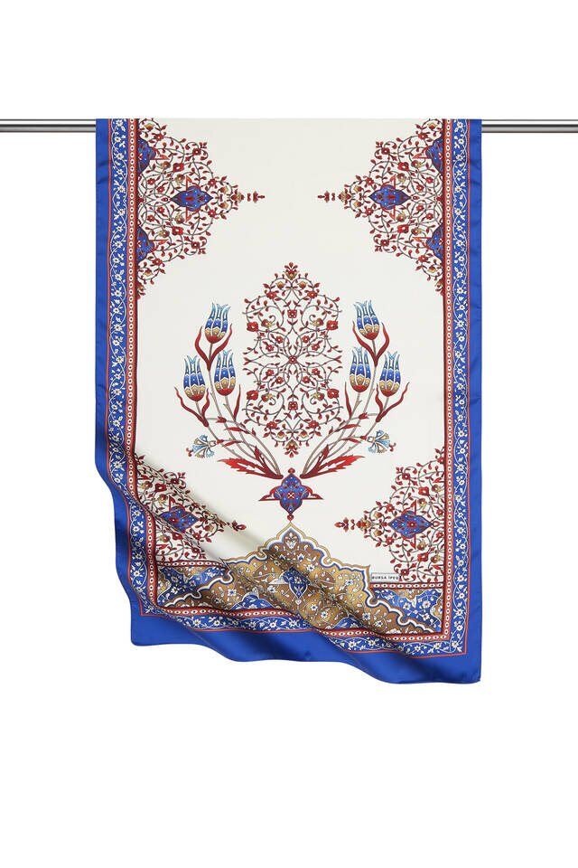 Saks Şamdan Desen Geniş İpeksi Fular 