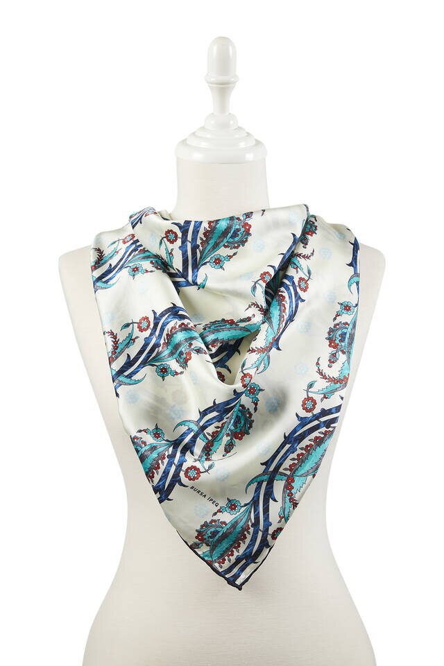Saks Smoked Turkish Pattern Ivy Pattern Silky Square Scarf - 2