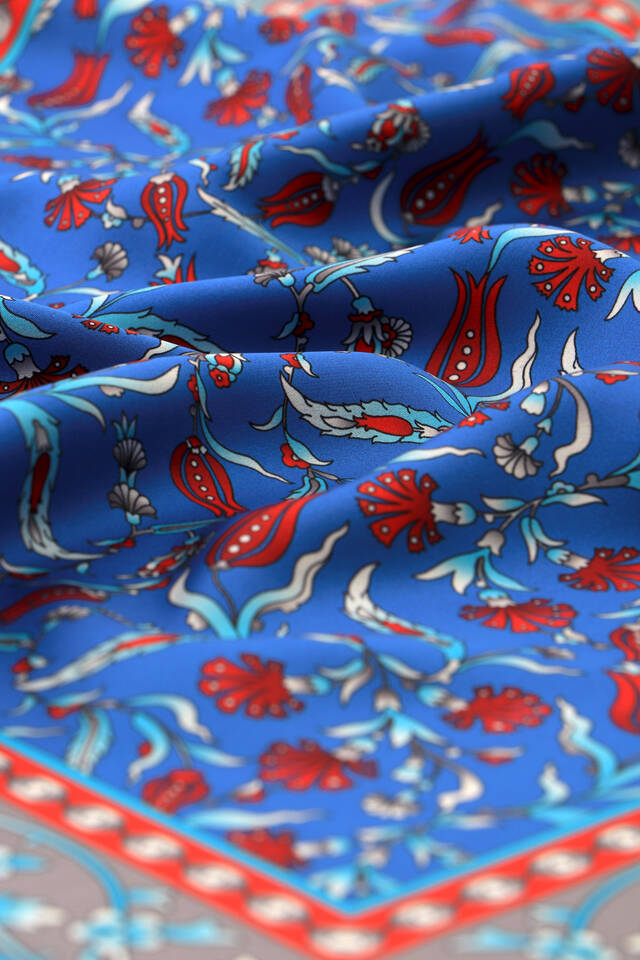 Saks Tulip Carnation Pattern Silky Pocket Square - 3