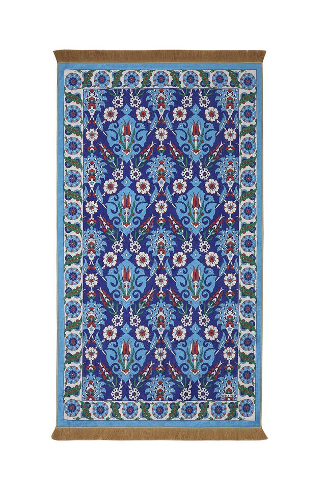 Saks Velvet Carpet Prayer Rug 