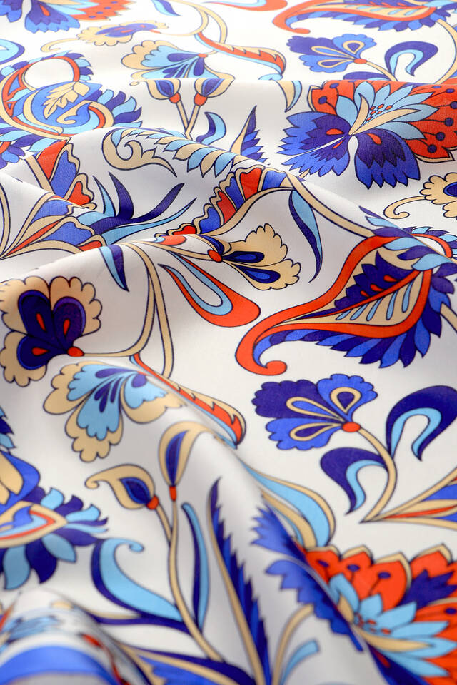 Sax Flower Pattern Voile Silk Square Scarf - 4