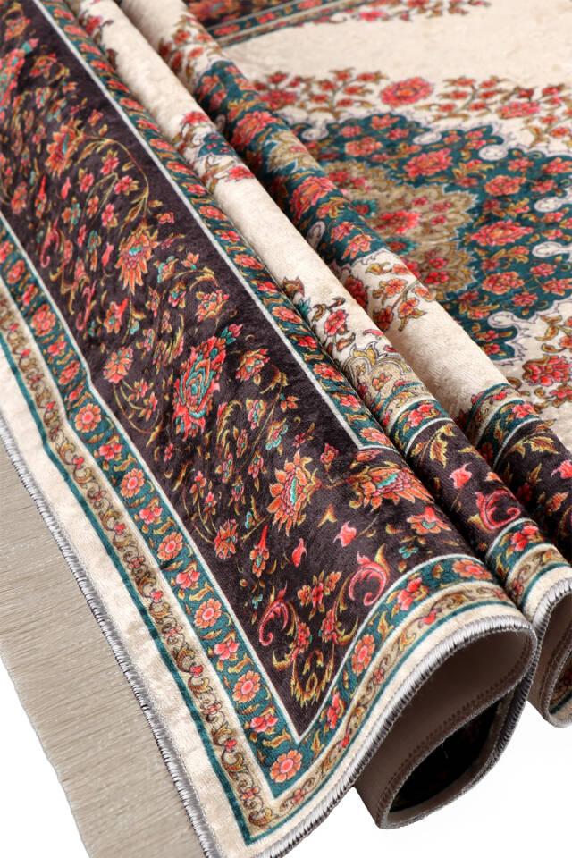 Cream Velvet Carpet Prayer Rug - 3