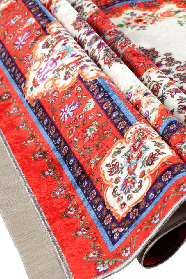 Red Velvet Carpet Prayer Rug - 3
