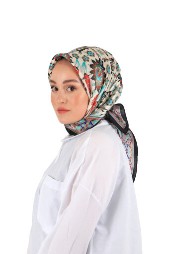 Siyah Beyaz Çini Lale Desen İpek Eşarp 