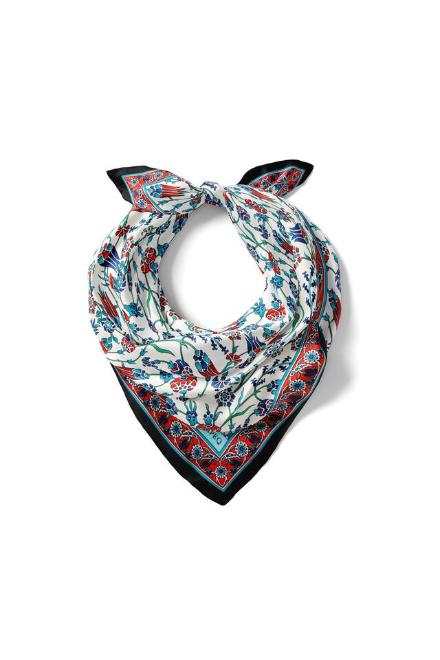 Siyah Lale Desen İpeksi Mendil - 2