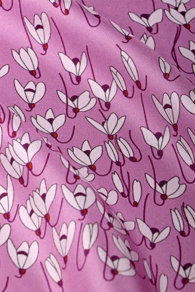 Purple Snowdrop Pattern Twill Silk Shawl - 5