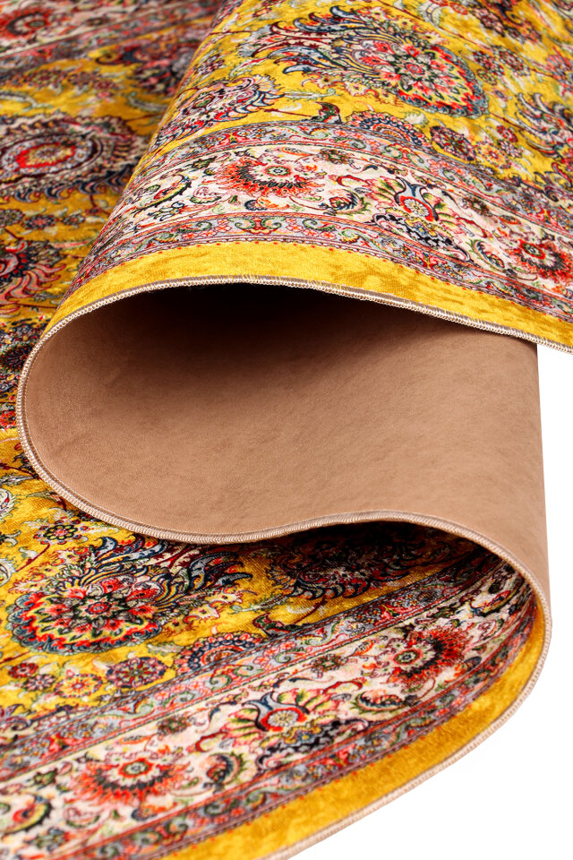 Yellow Sponge Velvet Prayer Rug - 3