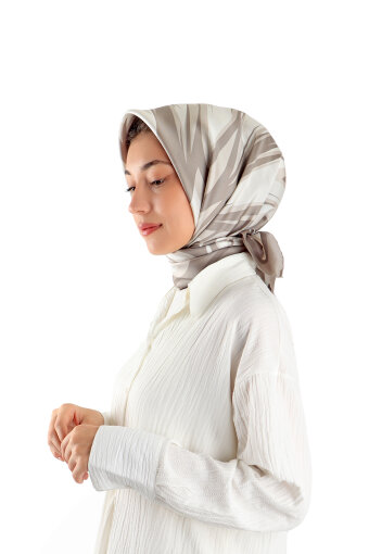 Stone Nilsu Pattern Twill Silk Square Scarf 