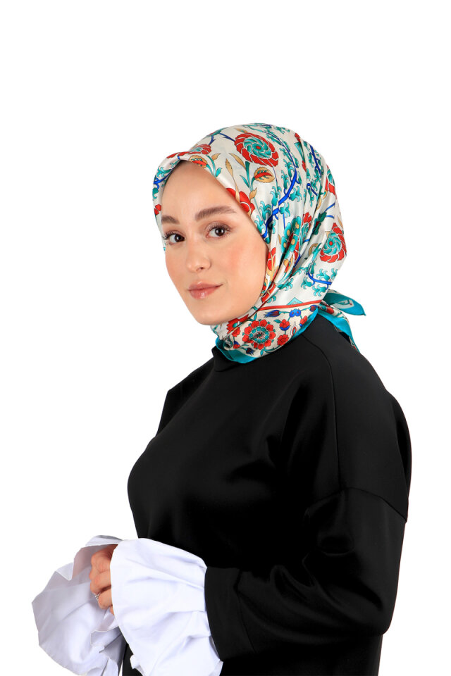 Turquoise Ecru Selçuk Pattern Silk Square Scarf 