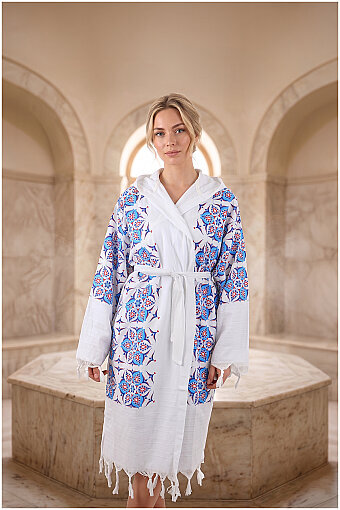 Turquoise Red Printed Anatolian Pattern Bathrobe 