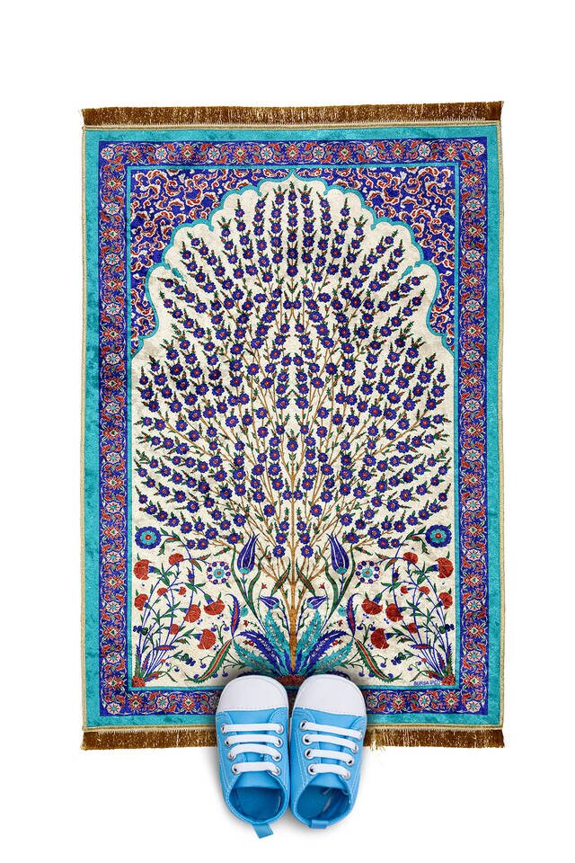 Turquoise Velvet Children's Prayer Rug - 1