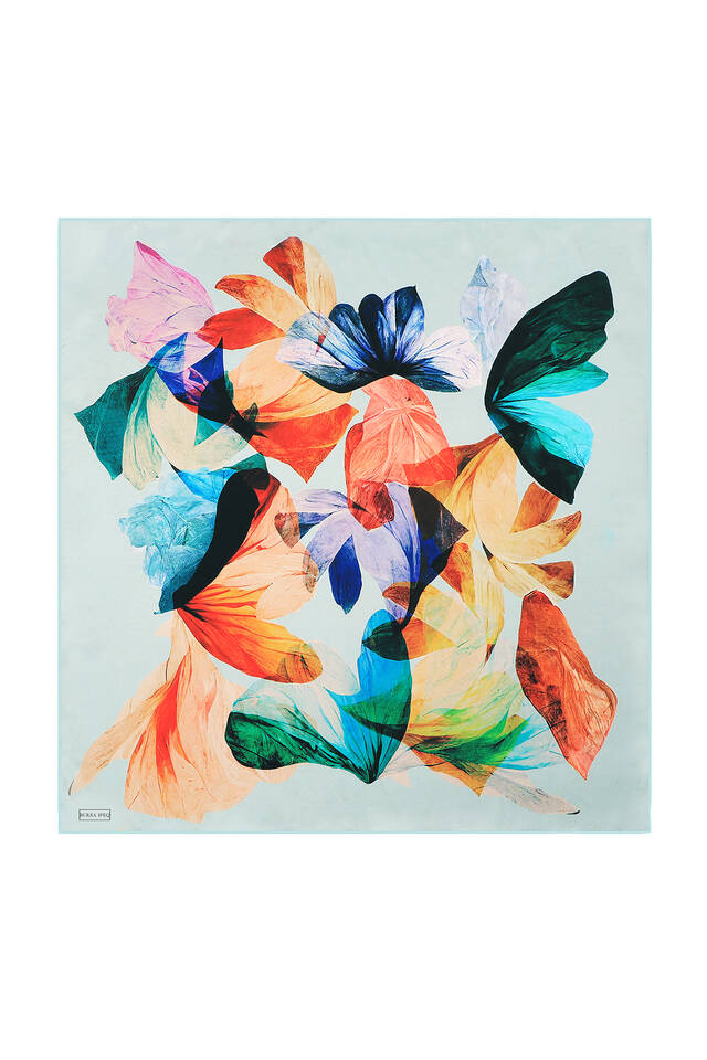 Water Green Harmony Pattern Sura Silk Square Scarf - 2