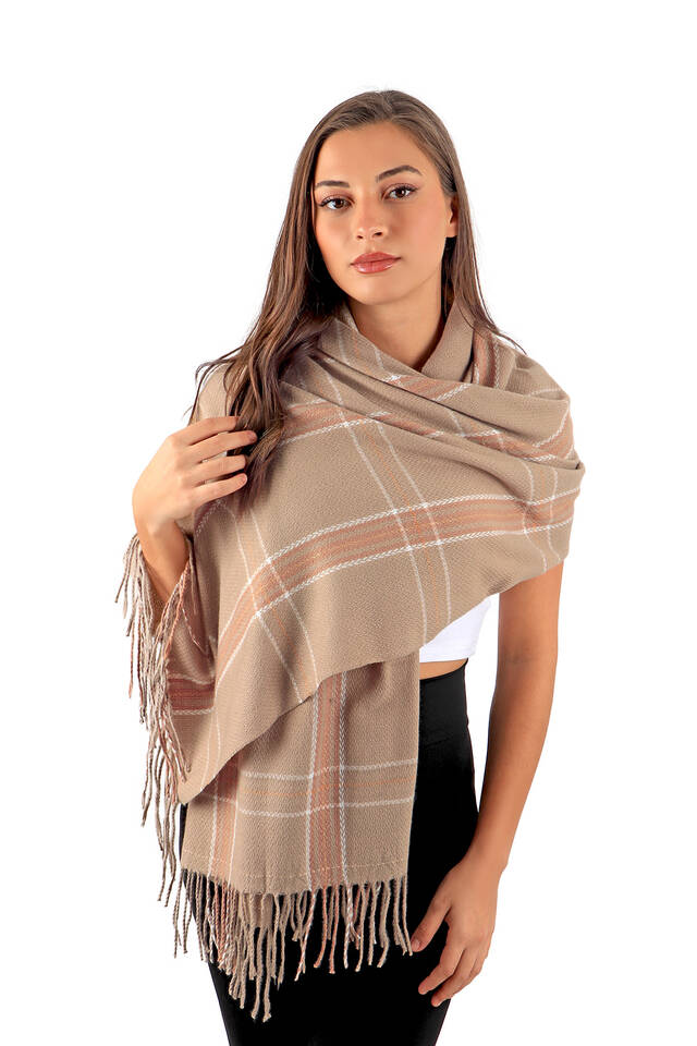 Winter Shawl with Milky Coffee Pattern - 2