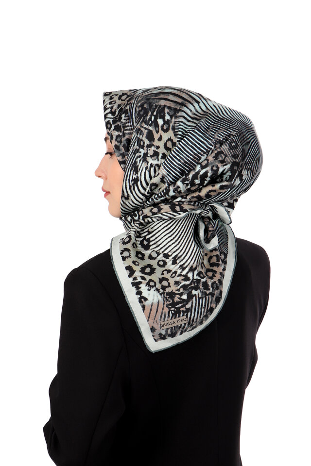 Su Yeşil Zebra Leopar Desen Twill İpek Eşarp - 3