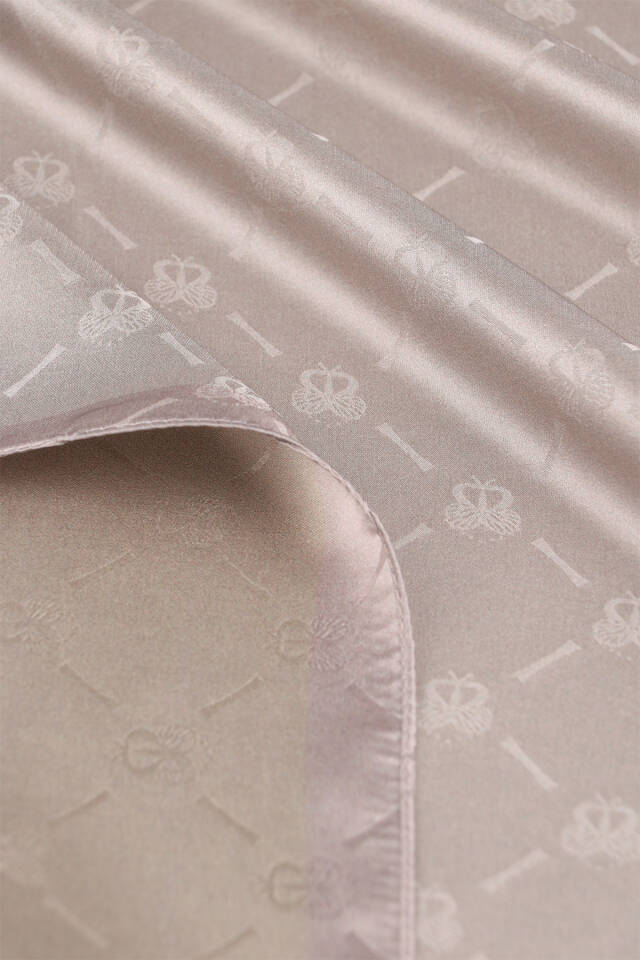 Taş Zincir Monogram Desen İpek Şal - 5